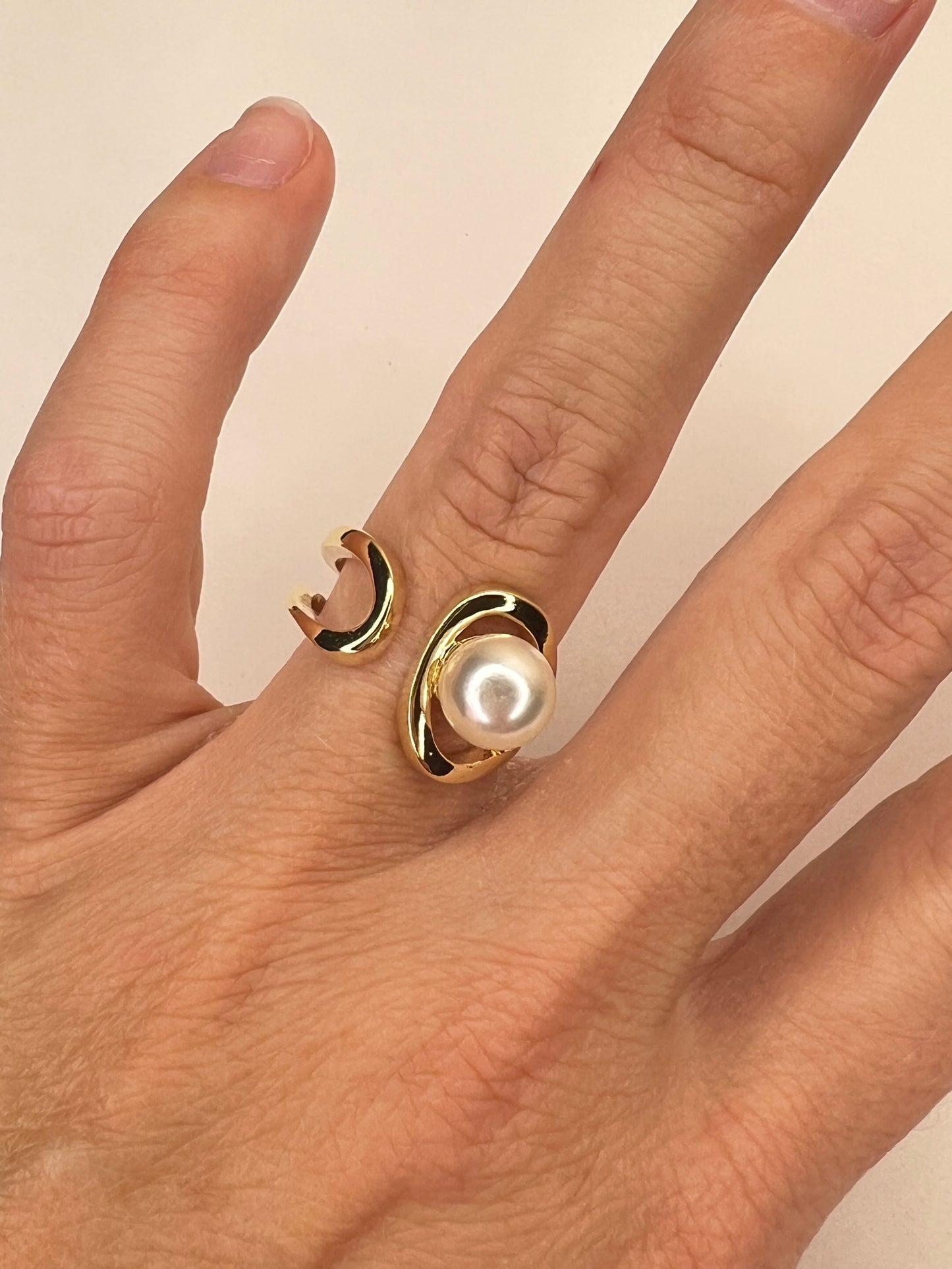 One Size Fits All Pearl Ring