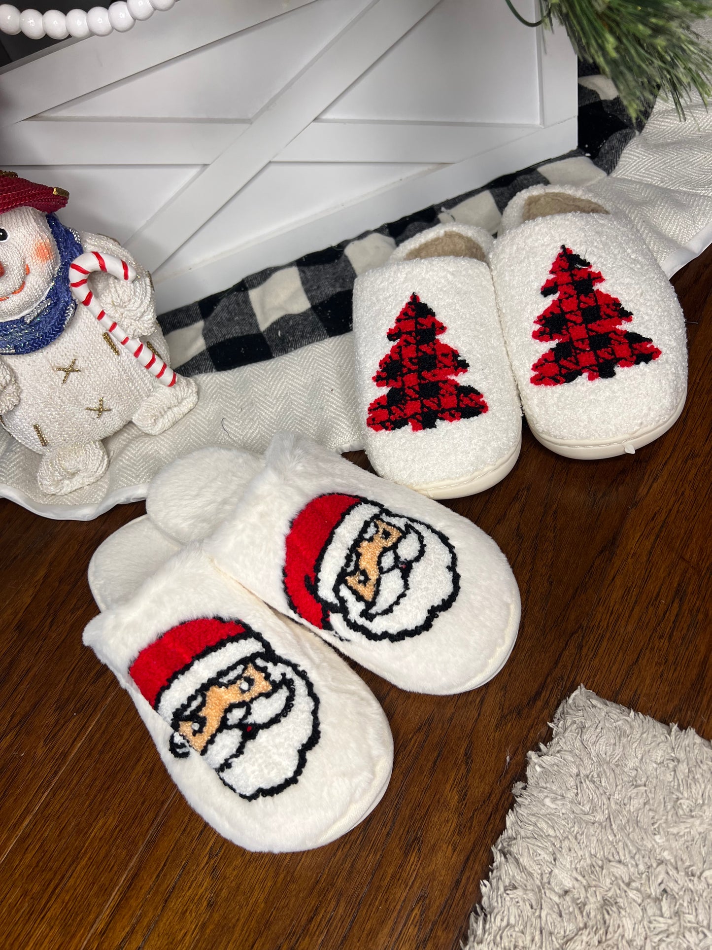 Women’s Santa Face Slippers