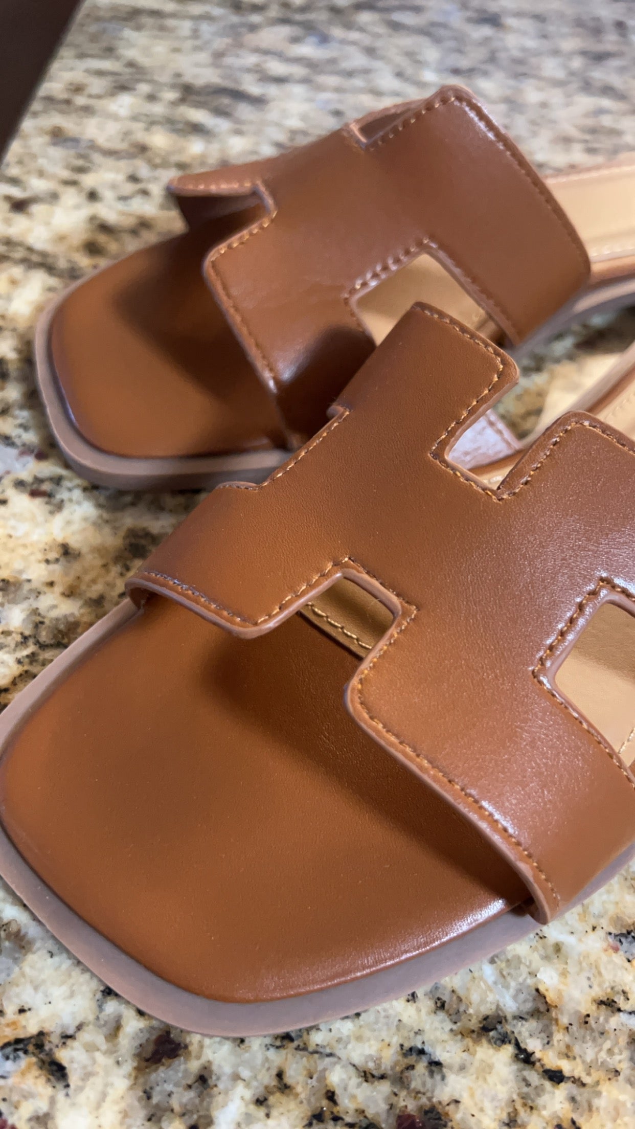 The Palmer Flat Sandals