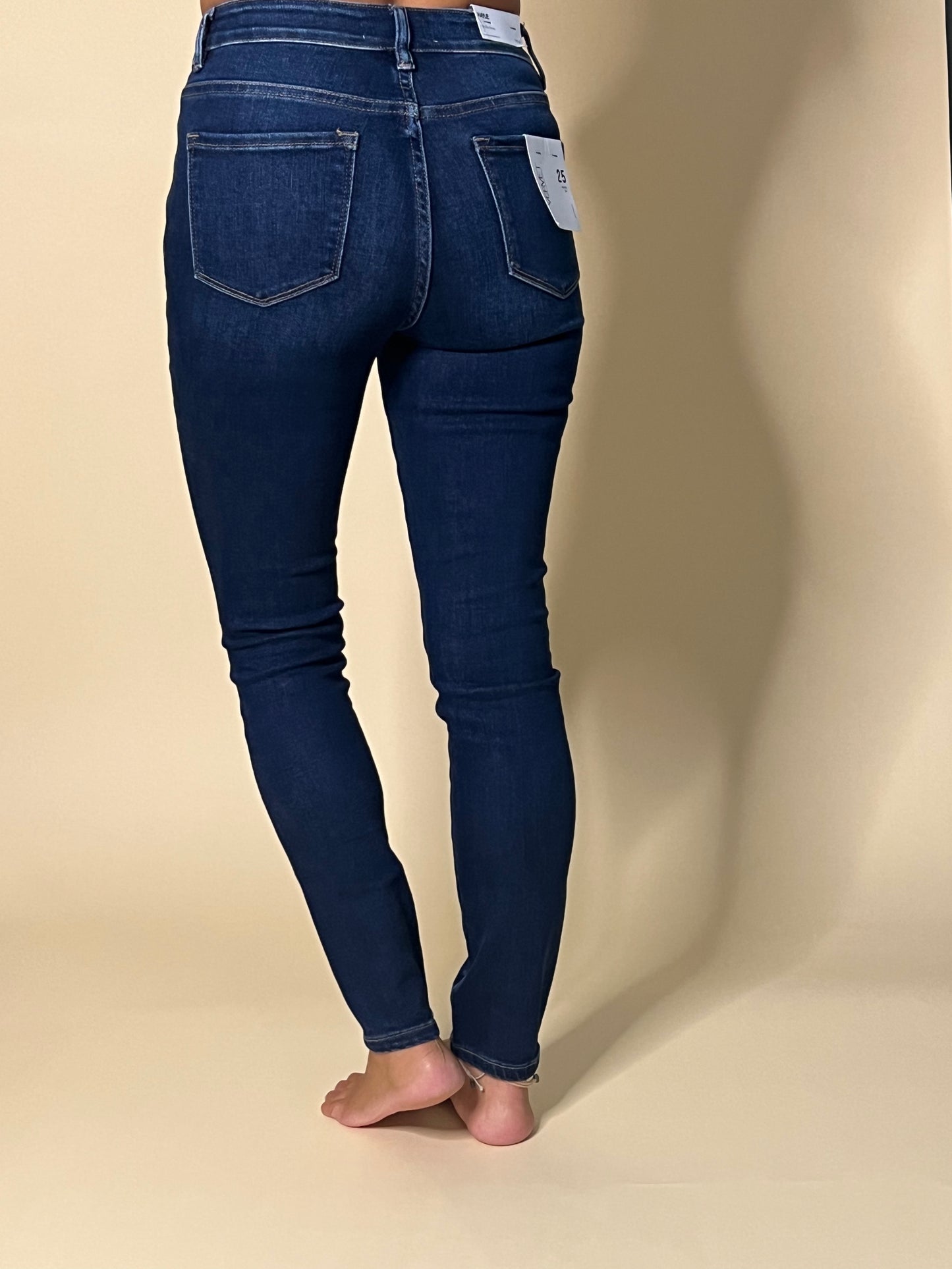 Vervet High Rise Skinny Jeans